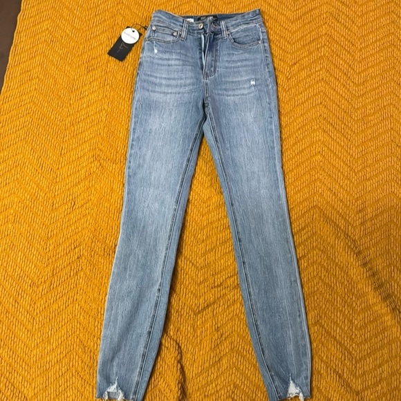 Sweet Look Denim - Juniors Sweet Look Skinny Jeans